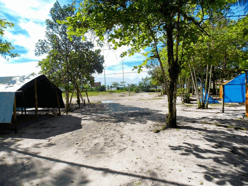 foto-de-tendas-pelo-camping