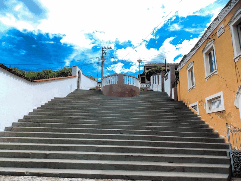 escadaria-jair-amorim-que-é-um-dos-ilustre-do-municipio-de-santa-leopoldina