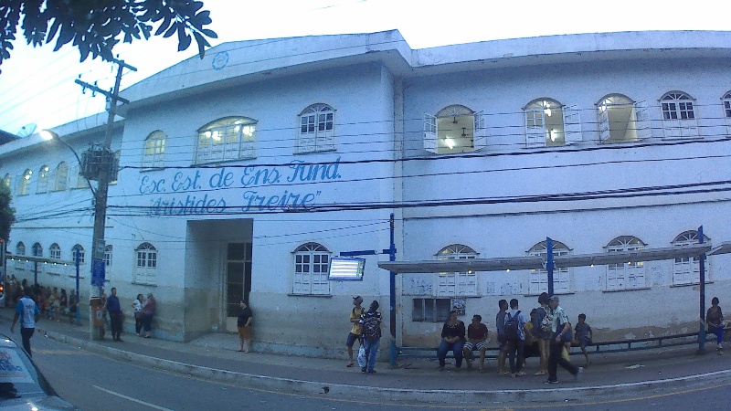 foto-mostra-primeira-escola-do-município-de-colatina