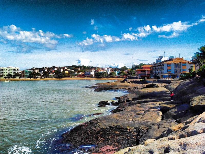 praia-costa-azul-em-iriri-es