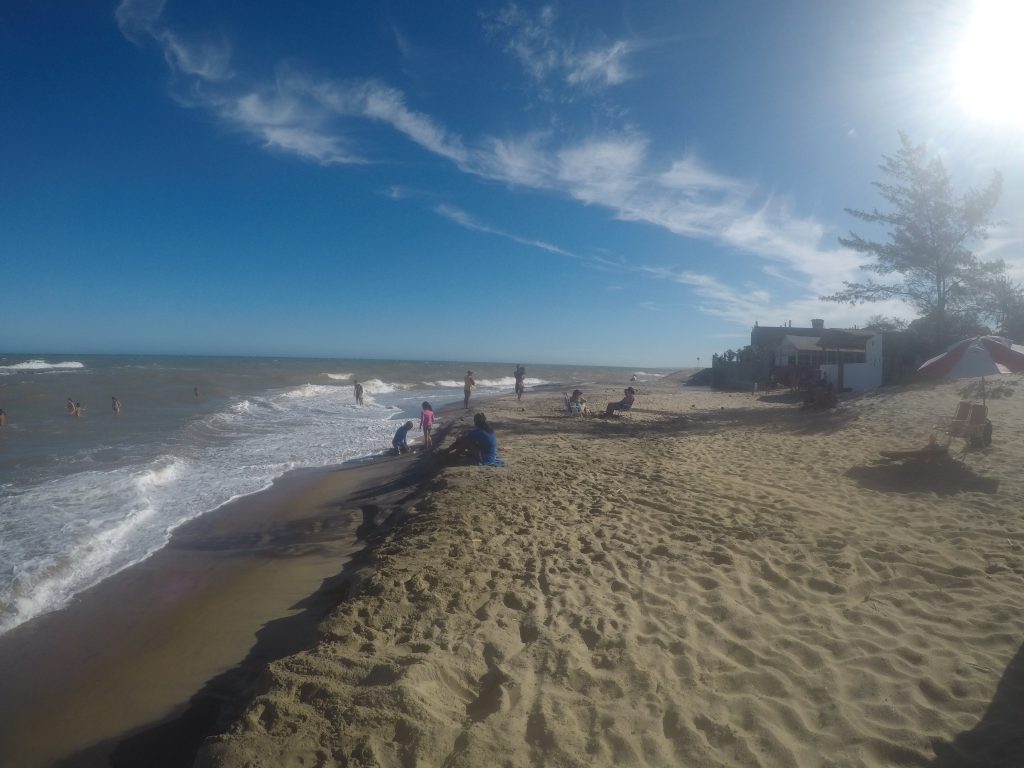 praia-da-cruz-marataízes-es