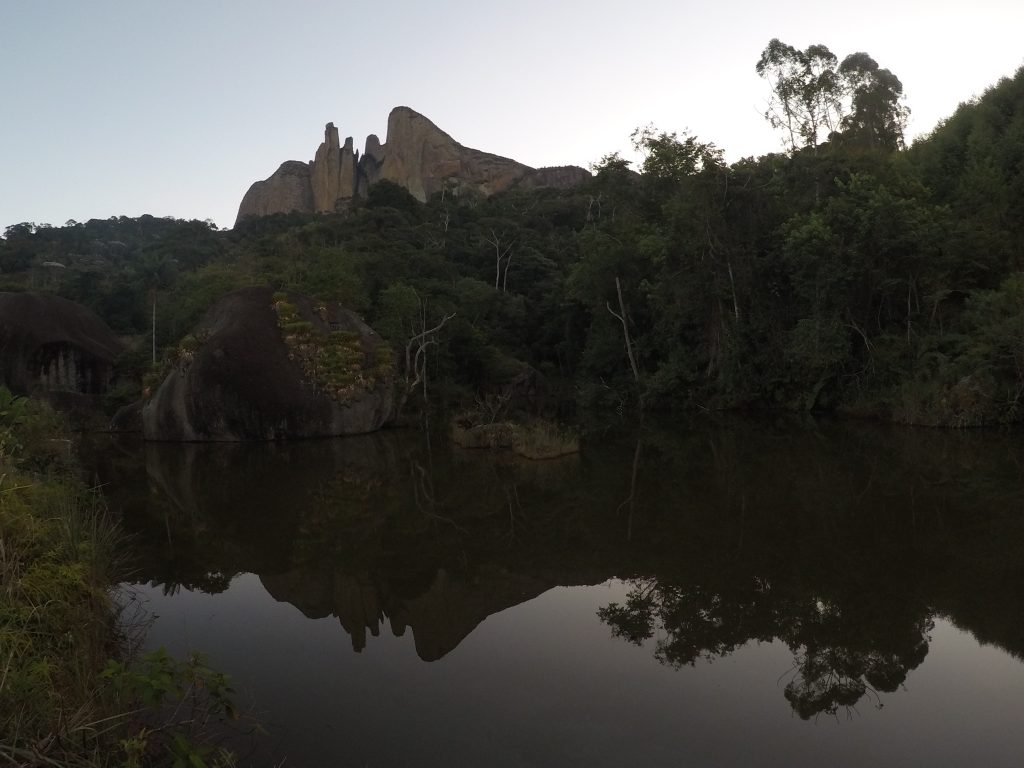 cinco-pontões-lado-de-ibiraçu-es