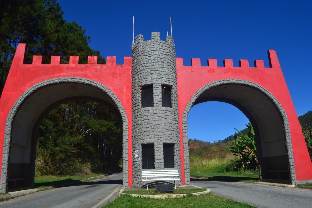 portal-de-entrada-de-conceição-o-castelo-es