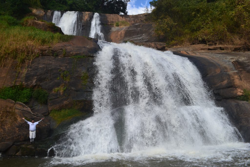 cachoeira-da-fumaça-em-conceição-do-castelo-es