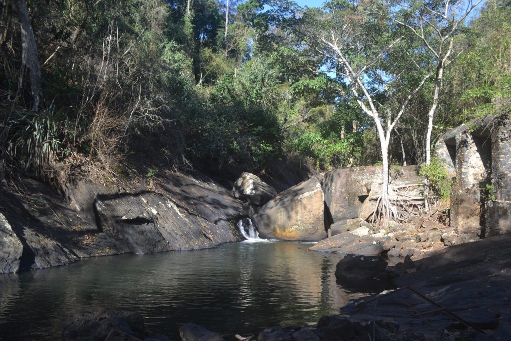 cachoeira-de-magaravite-em-bom-jesus-do-norte-es