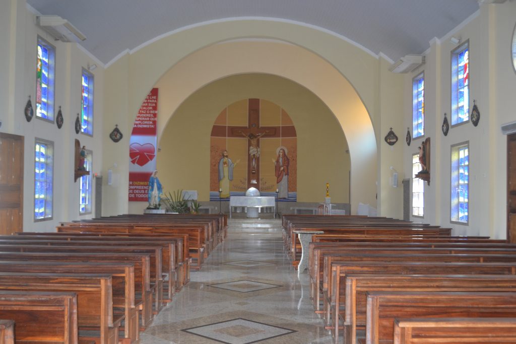 igreja-matriz-nossa-senhora-das-graças-em-vila-valerio-es