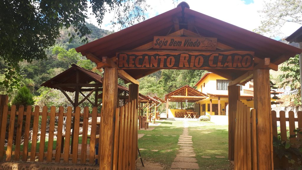 camping-recanto-rio-claro-em-iuna-es