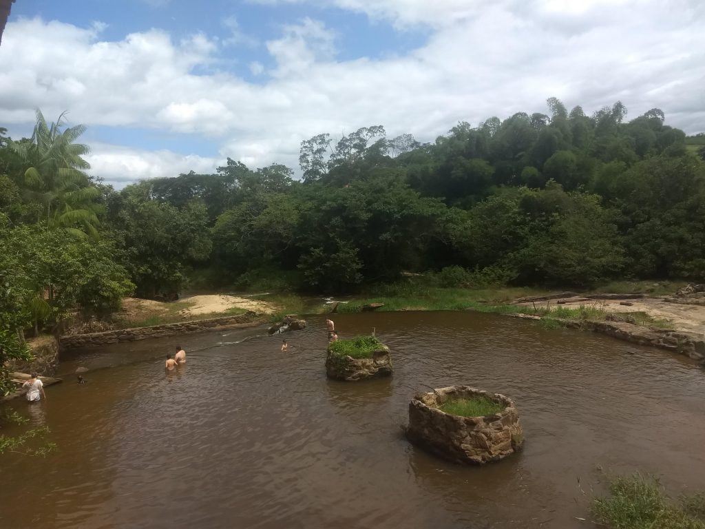 clube-da-ilha-em-são-gabriel-da-palha-es