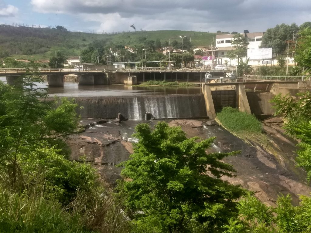 cachoeira-da-onça-em-são-gabriel-da-palha-es