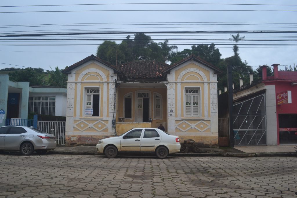 casas-antigas-de-guaçui-es